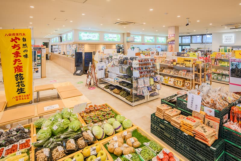 画像 市川PA おすすめポイント 売店の様子