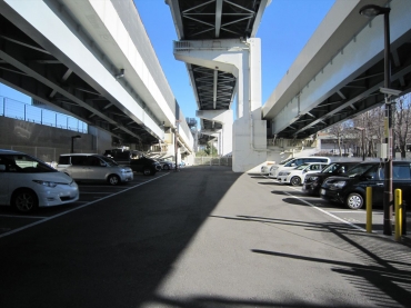 堤通駐車場