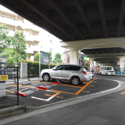 亀屋橋（２）駐車場（時間貸し）