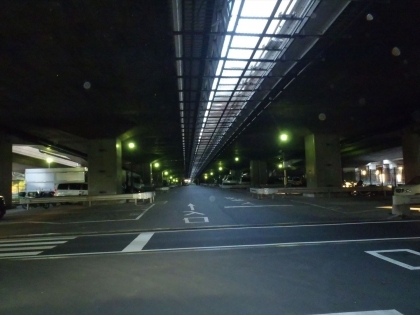 新木場（B)駐車場