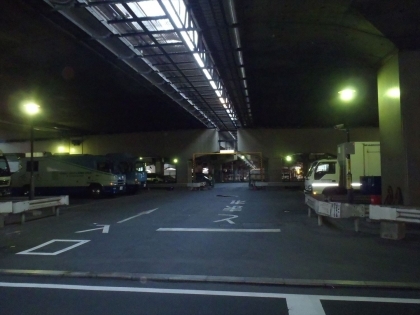 新木場（B)駐車場