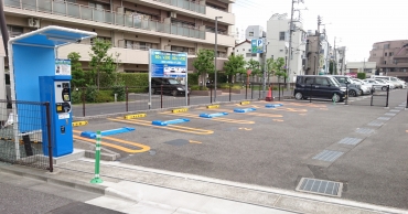 東金町１丁目駐車場