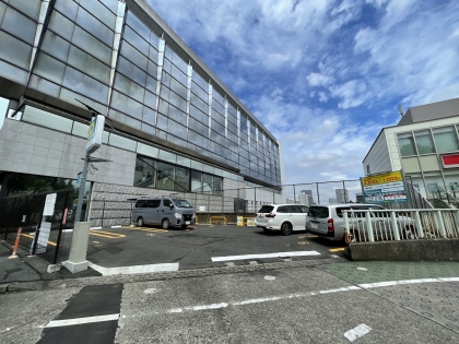 信濃町駅前駐車場